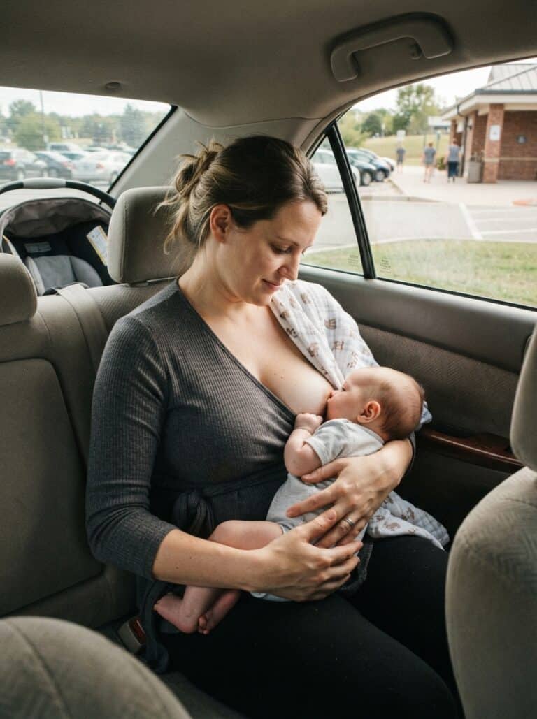 Travel Nursing Clothes on Amazon for Breastfeeding Moms on the Go